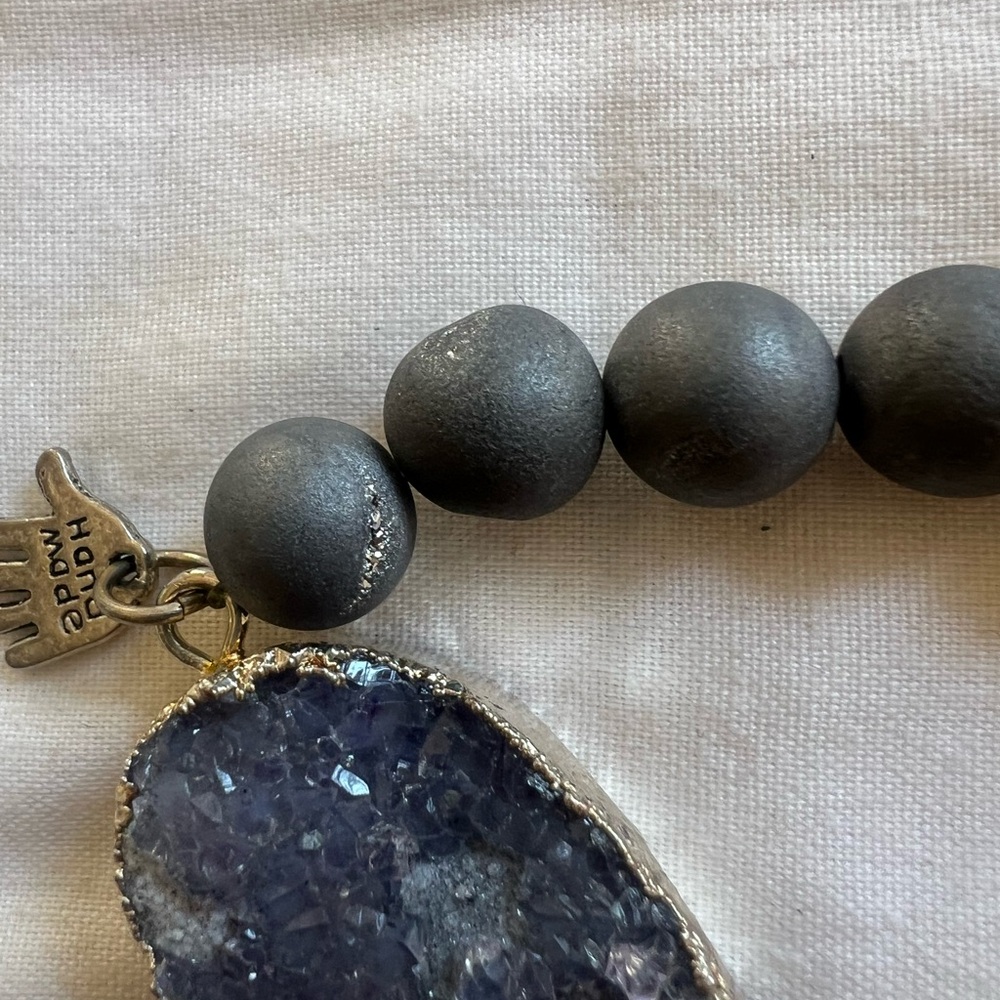 Gray Druzy Stone Bracelet - Picture 6 of 6